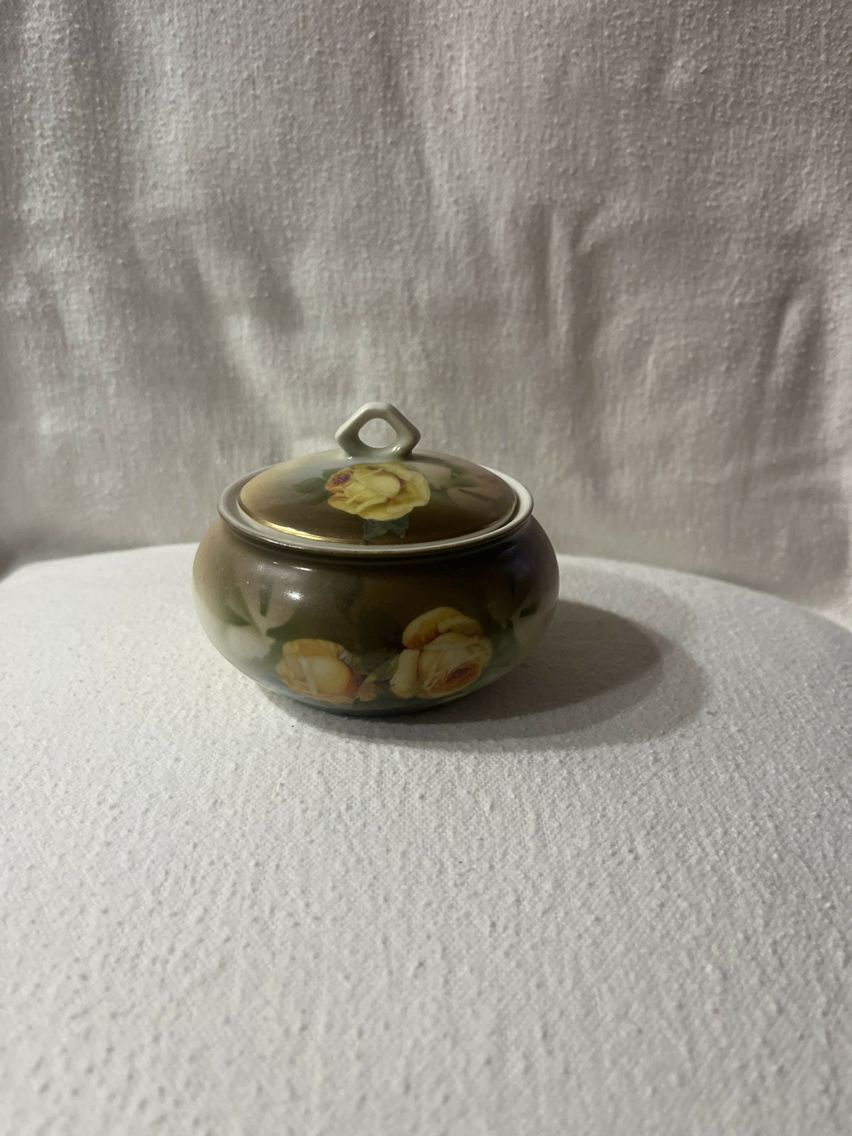 Yellow rose sugar dish