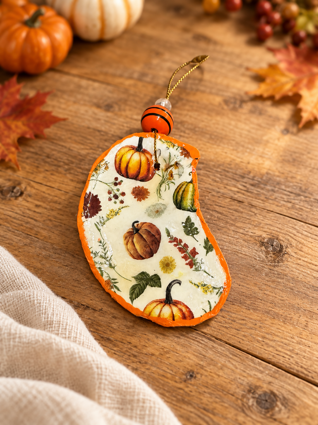 Ornament Small Pumpkins