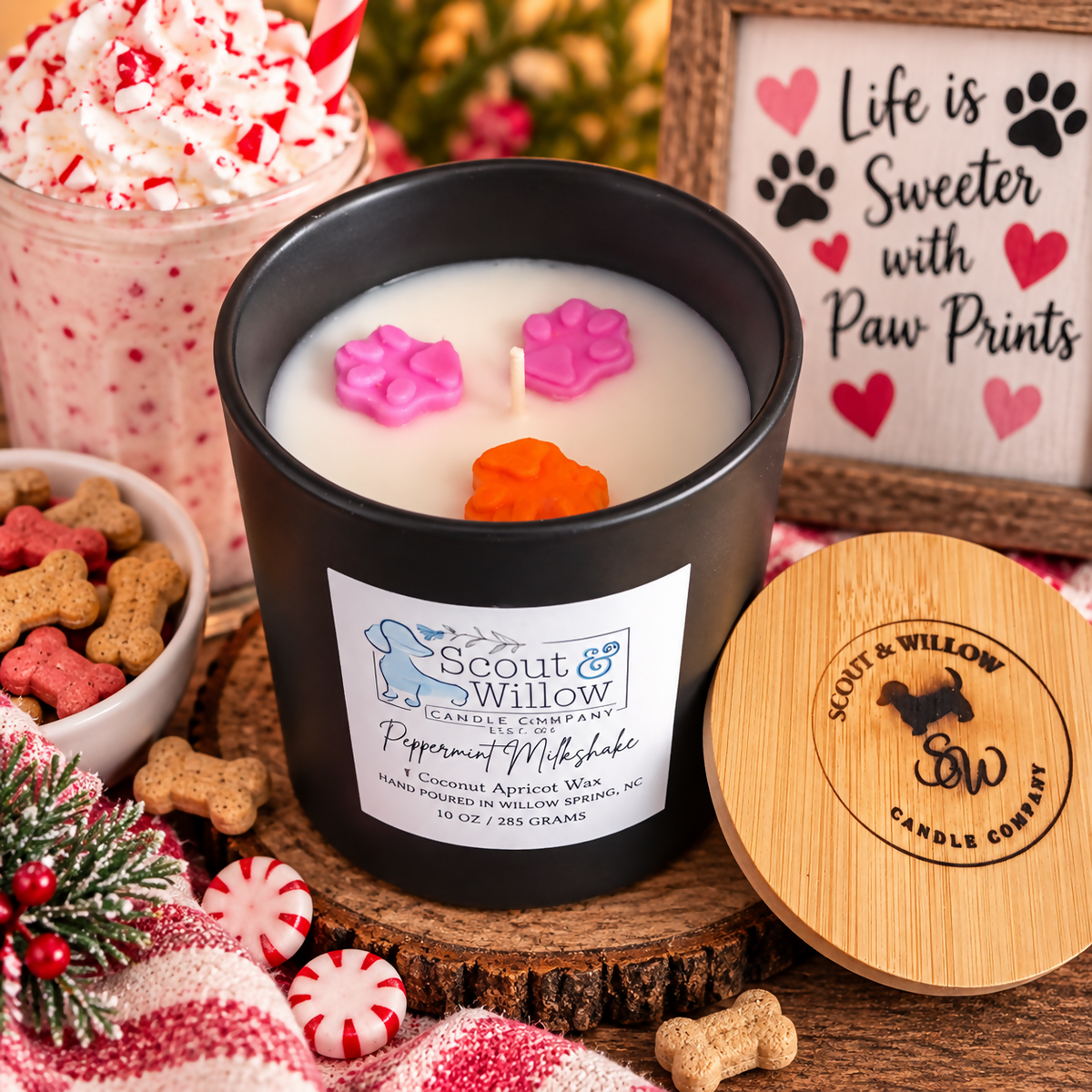 Peppermint Milkshake Black Wood w/ Paw Tops