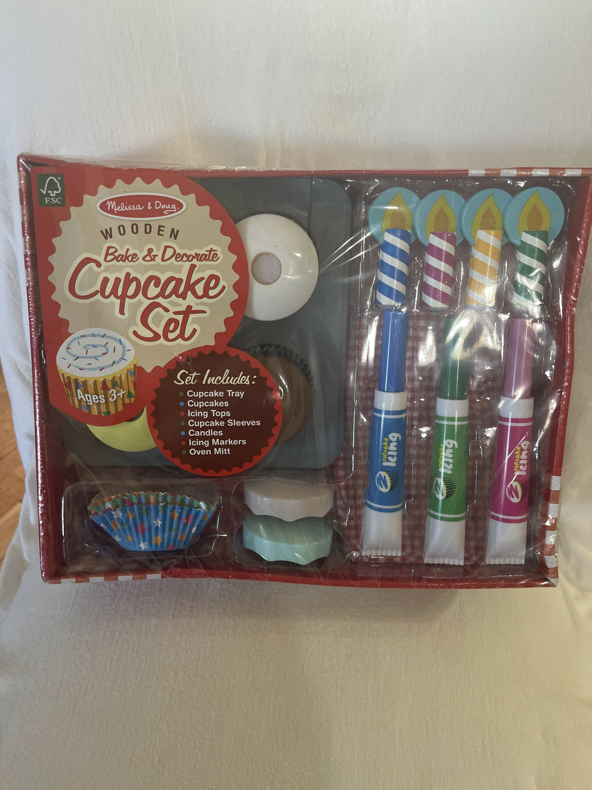 Melissa Doug Cupcake set