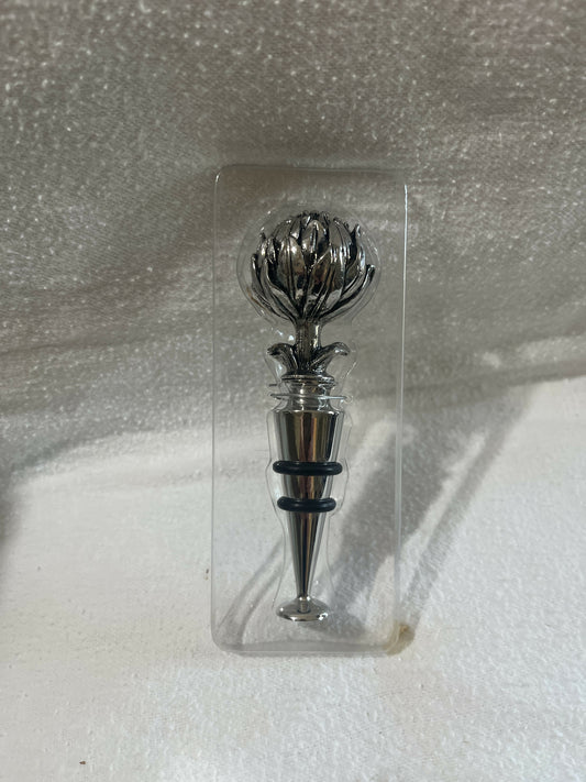 Decorative wine stopper