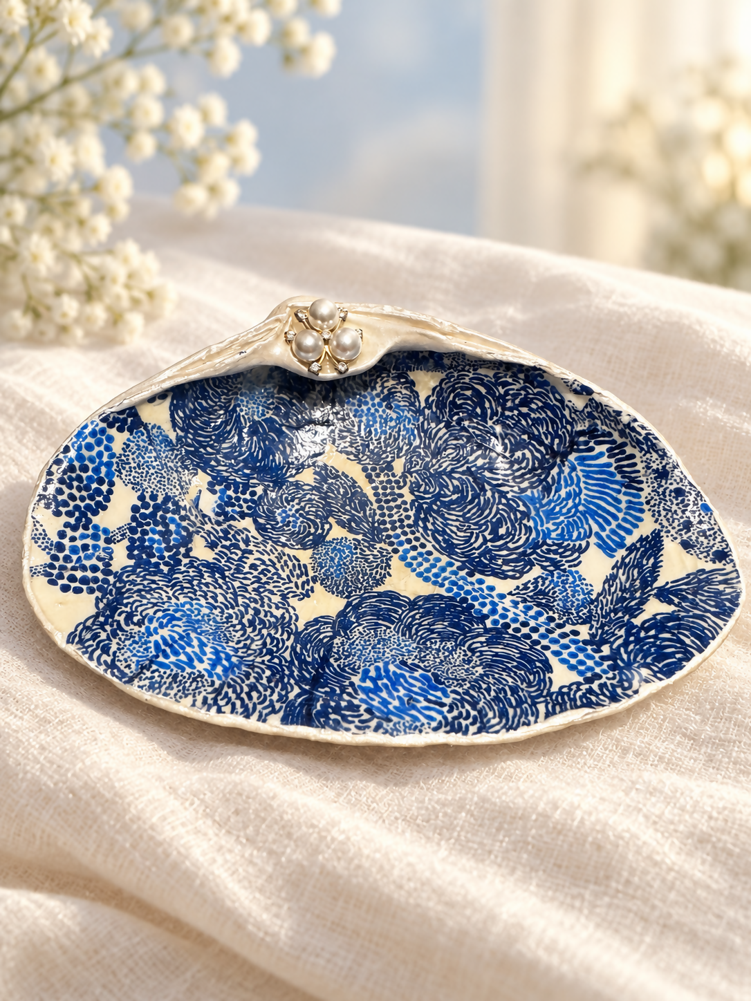 Shell (Large) Blue Design
