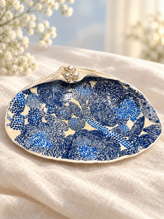 Shell (Large) Blue Design
