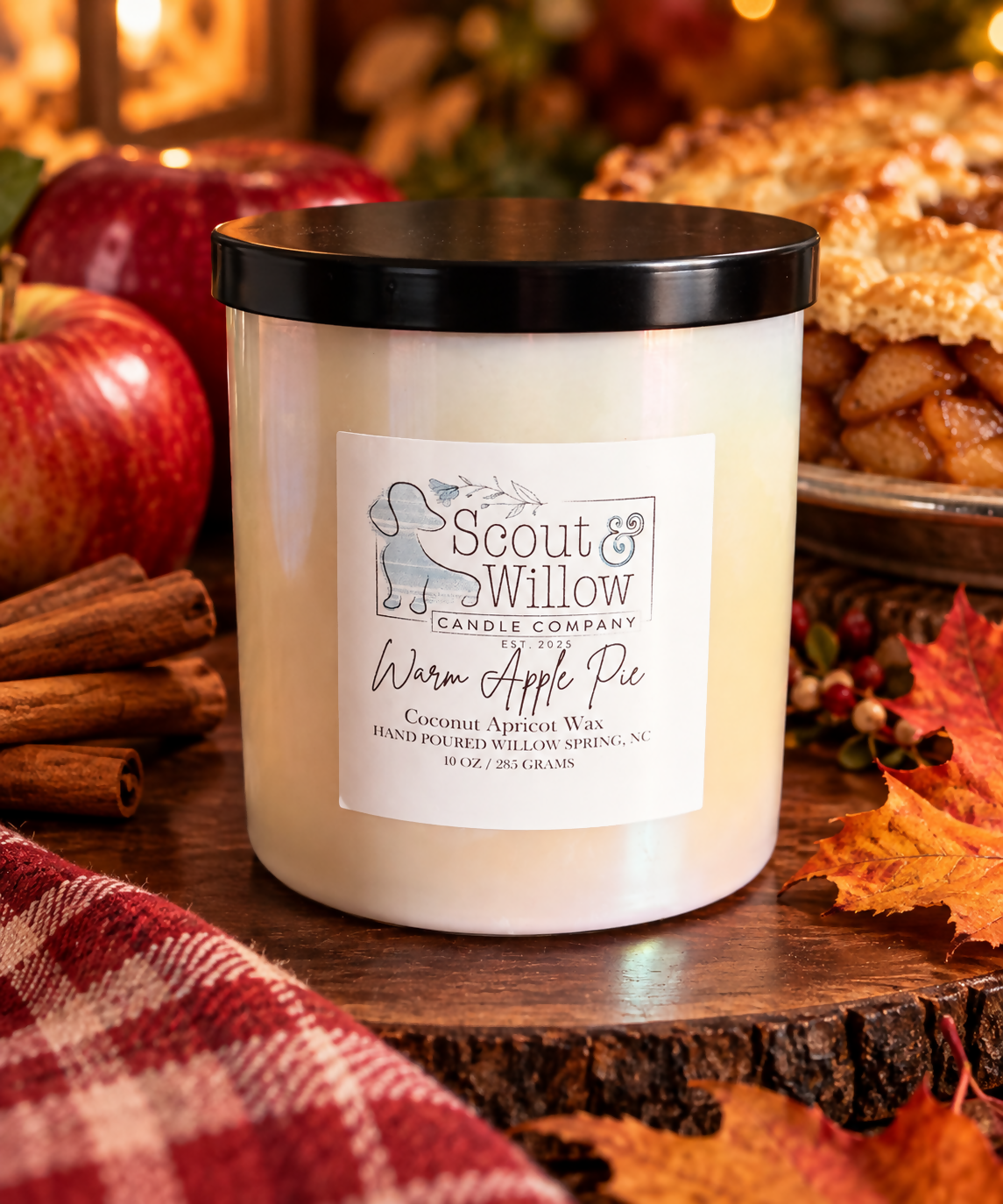 Warm Apple Pie Candle Glass Jar Black Lid