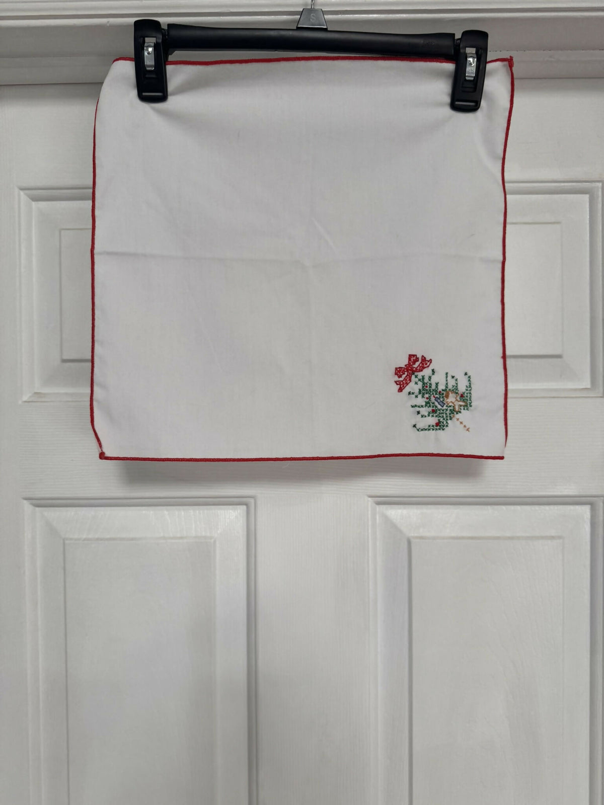 Vintage Cross-Stitch 9pc Linen Set