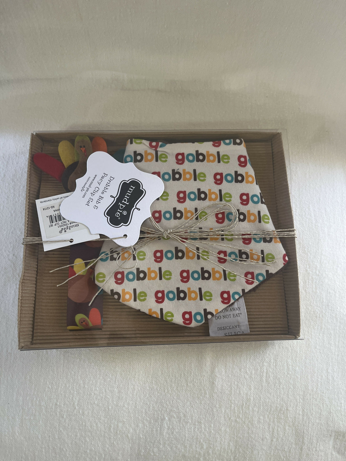 Mud Pie bib and pacy set